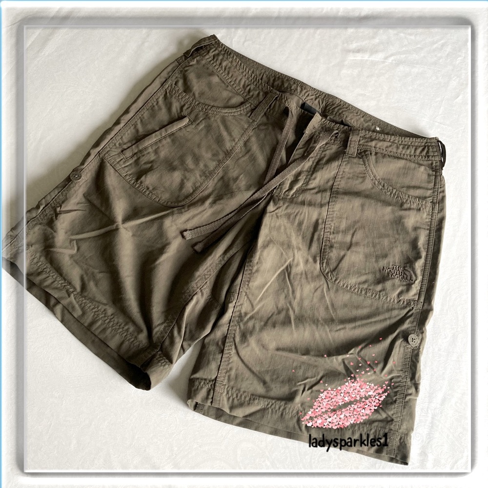 TNF | Sz 4 Shorts with Pockets